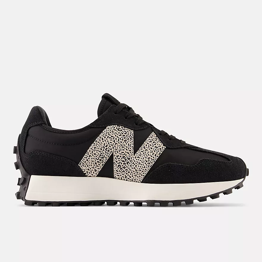 Wira Sneakers
